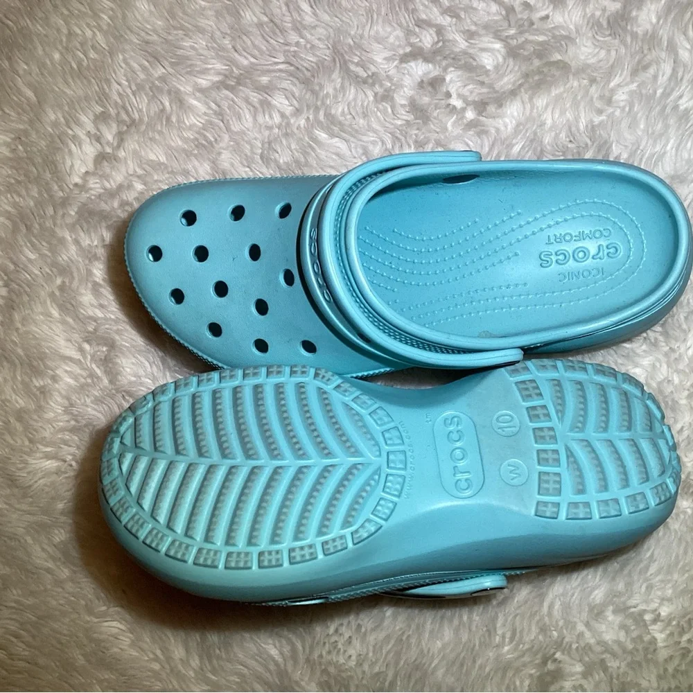 Crocs platform clogs size 10 - Picture 5 of 7